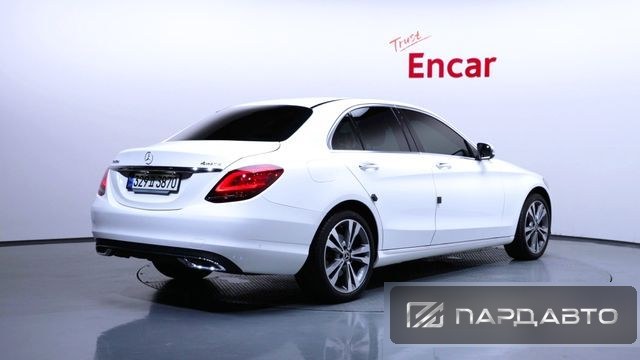 Mercedes-Benz C-Class (W205)