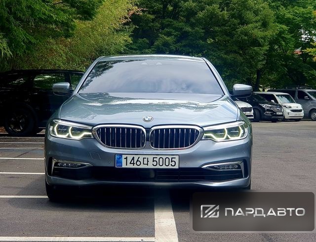 BMW 5 Series (G30)