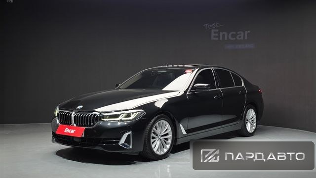 BMW 5 Series (G30)