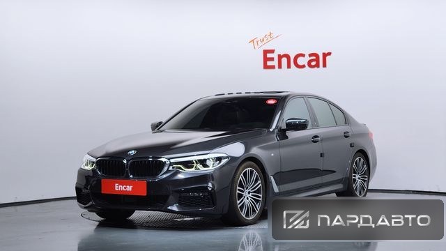 BMW 5 Series (G30)