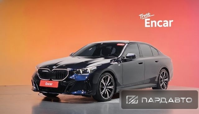 BMW 5 Series (G60)
