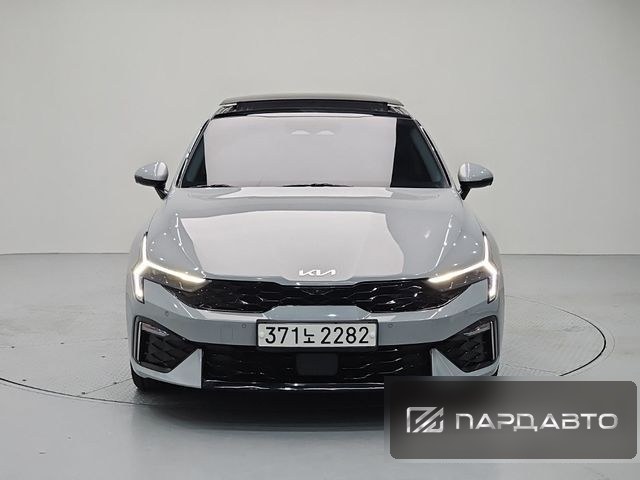 Kia K5 (DL3)
