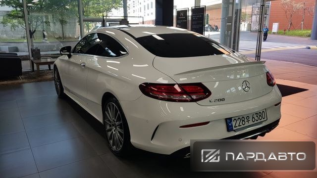 Mercedes-Benz C-Class (W205)