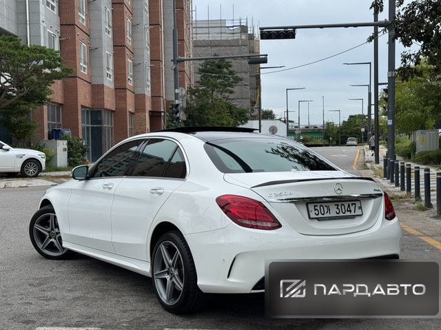 Mercedes-Benz C-Class (W205)