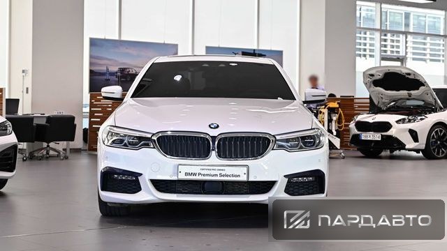 BMW 5 Series (G30)