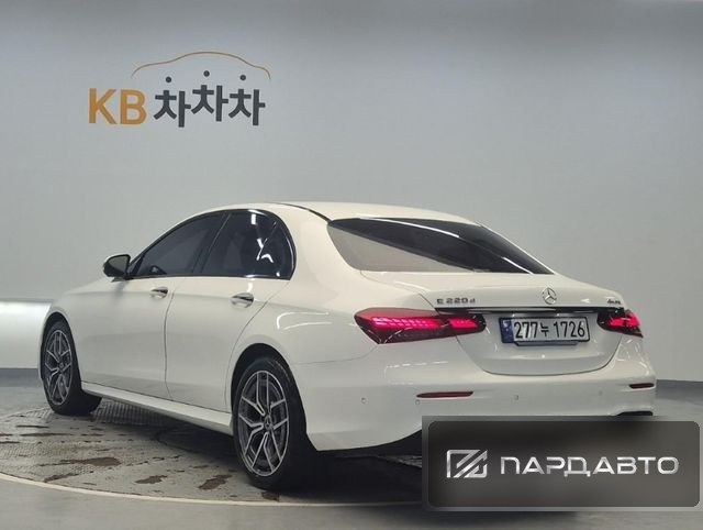 Mercedes-Benz E-Class (W213)