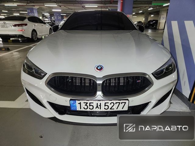 BMW 8 Series (G15)