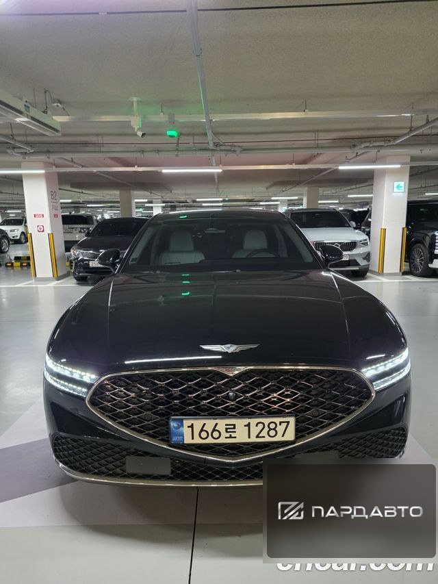 Genesis G90 (RS4)