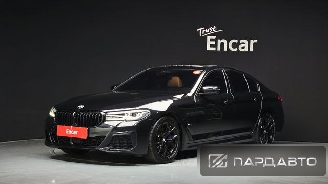 BMW 5 Series (G30)