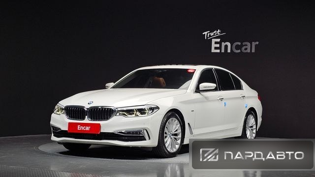 BMW 5 Series (G30)