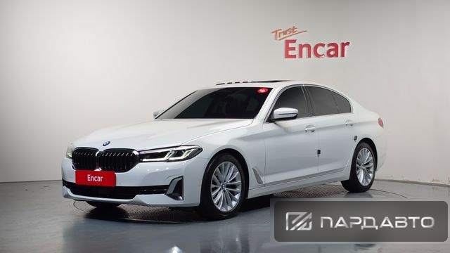 BMW 5 Series (G30)