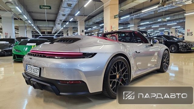 Porsche 911(992)
