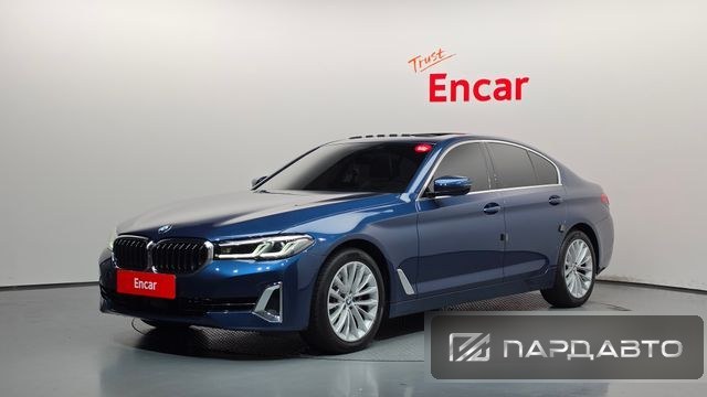 BMW 5 Series (G30)