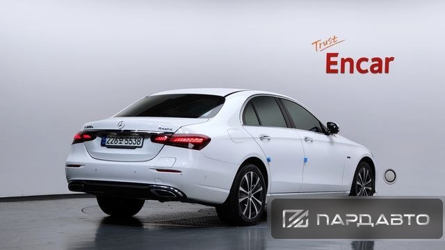 Mercedes-Benz E-Class (W213)