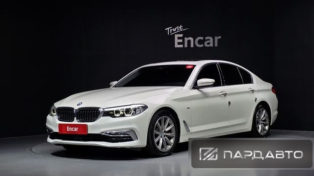 BMW 5 Series (G30)