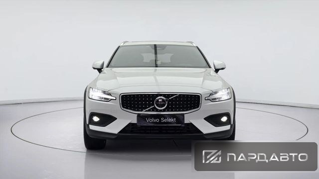 Volvo V60 Cross Country