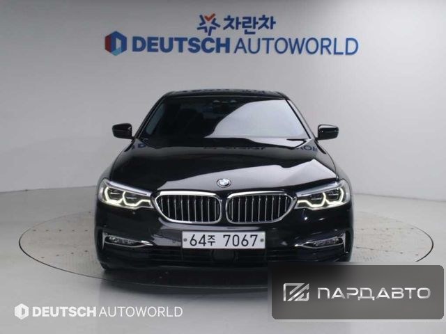 BMW 5 Series (G30)