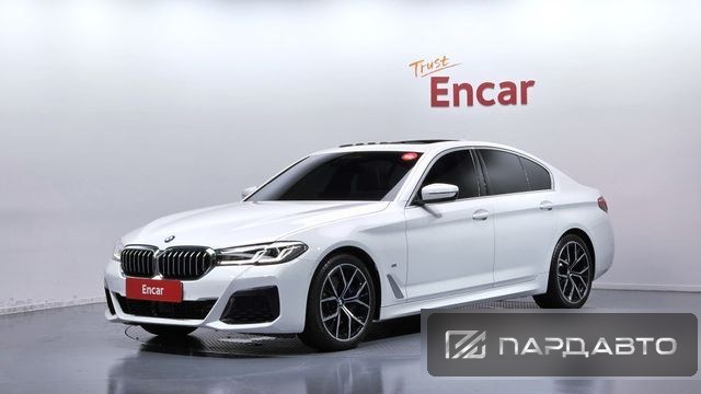 BMW 5 Series (G30)
