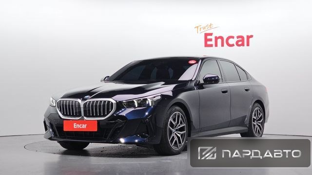 BMW 5 Series (G60)