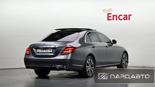 Mercedes-Benz E-Class (W213)