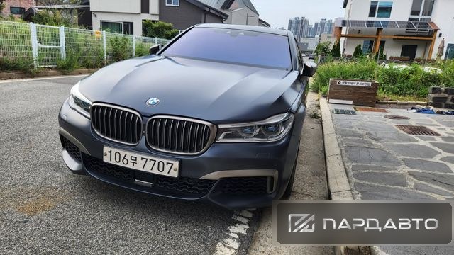 BMW 7 Series (G11)