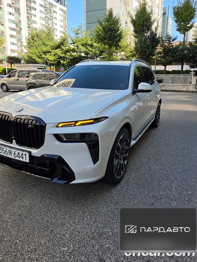 BMW X7 (G07)