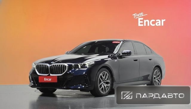 BMW 5 Series (G60)