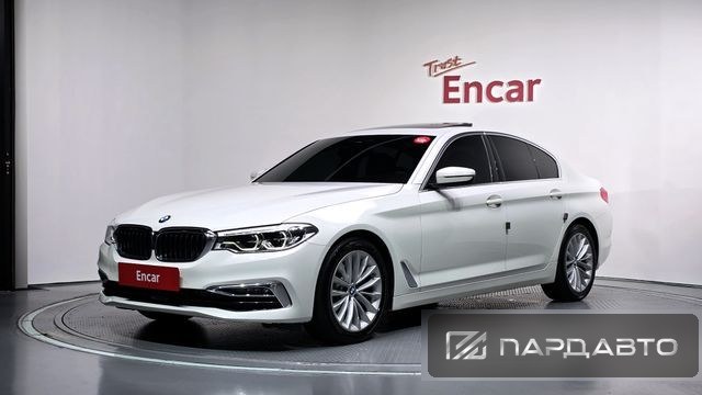 BMW 5 Series (G30)