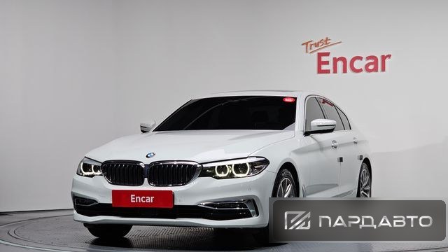 BMW 5 Series (G30)