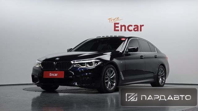 BMW 5 Series (G30)