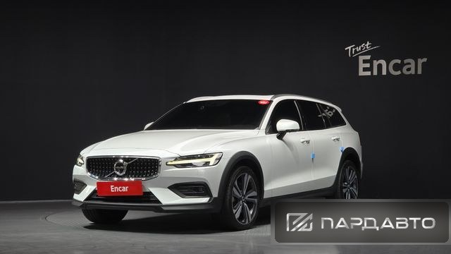 Volvo V60 Cross Country