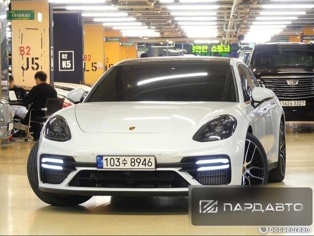 Porsche Panamera (971)