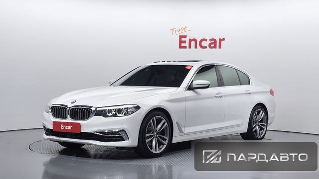 BMW 5 Series (G30)