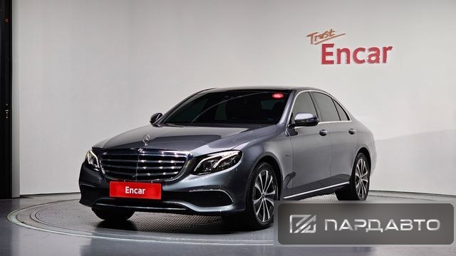 Mercedes-Benz E-Class (W213)