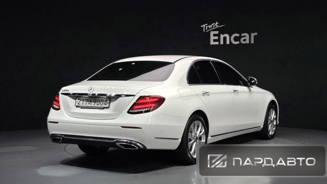 Mercedes-Benz E-Class (W213)