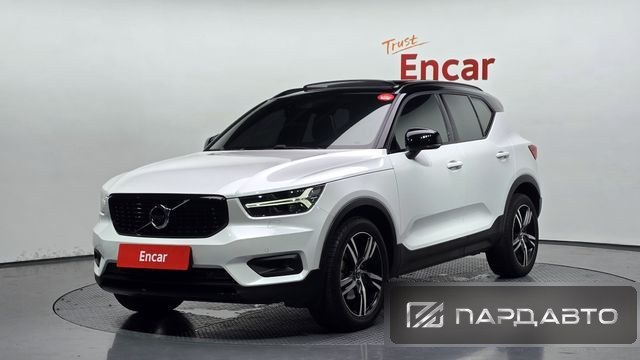 Volvo XC40