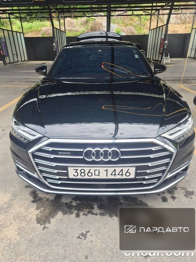 Audi A8 (D5)