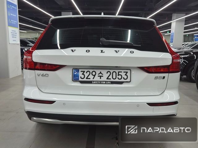 Volvo V60 Cross Country