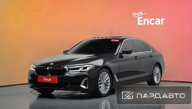 BMW 5 Series (G30)