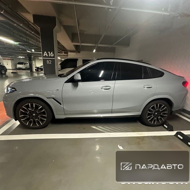 BMW X6 (G06)