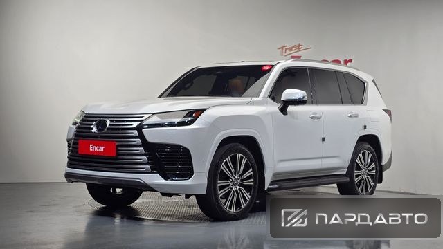 Lexus LX