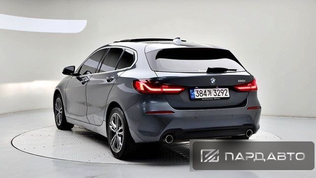 BMW 1 Series (F40)