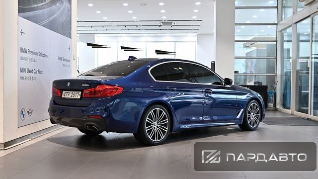 BMW 5 Series (G30)