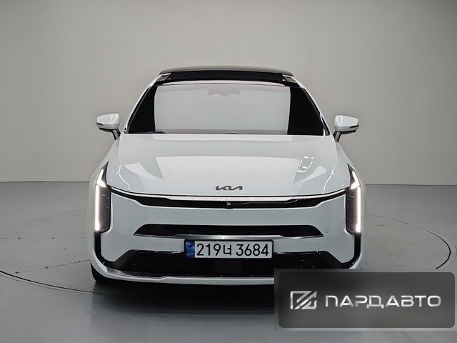Kia K8 (GL3)