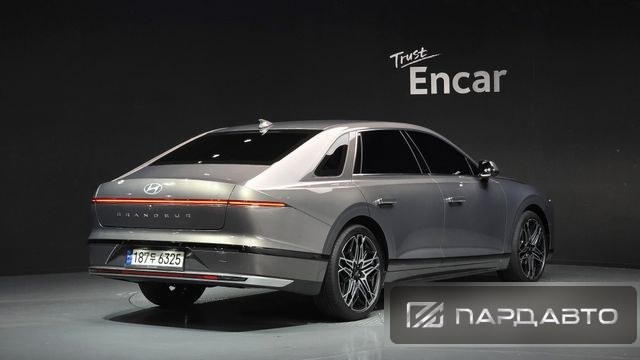 Hyundai Grandeur (GN7)