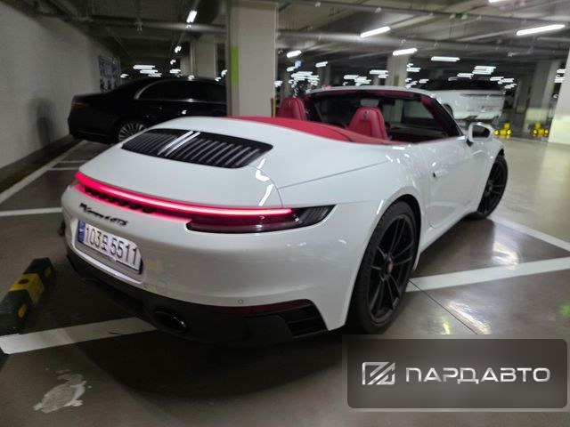 Porsche 911(992)