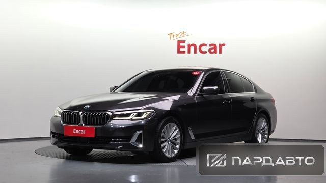 BMW 5 Series (G30)