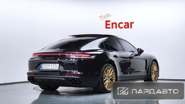 Porsche Panamera (971)