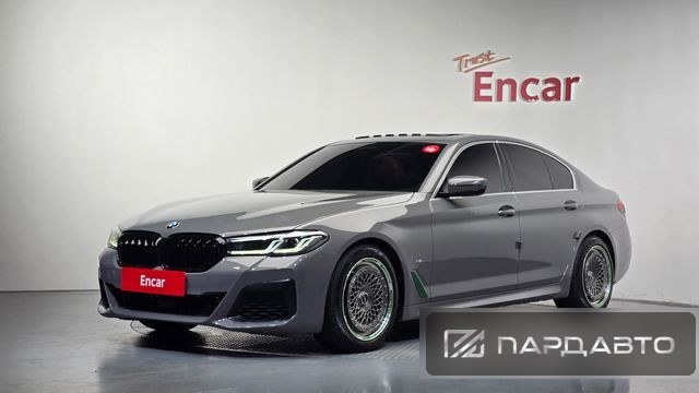 BMW 5 Series (G30)