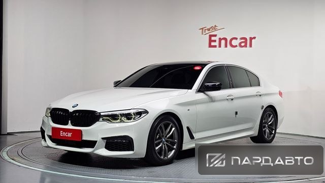 BMW 5 Series (G30)